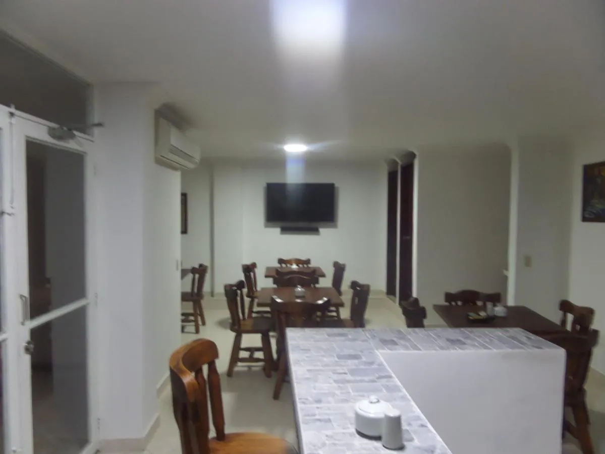 Aparta Hotel Plaza Real Norte Cali